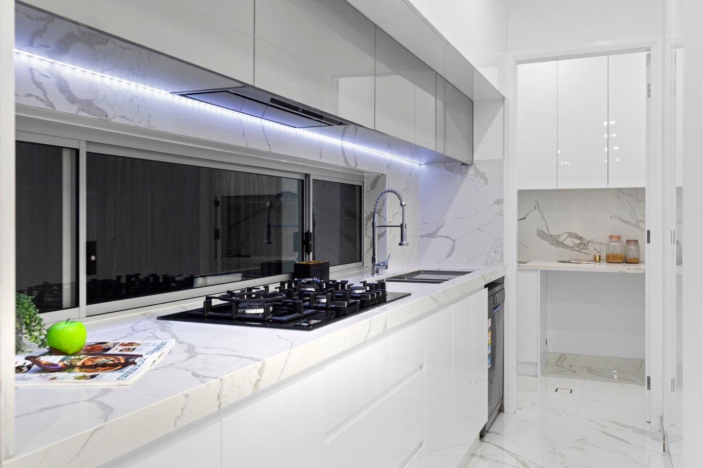 SCHOFIELDS WITH POOL