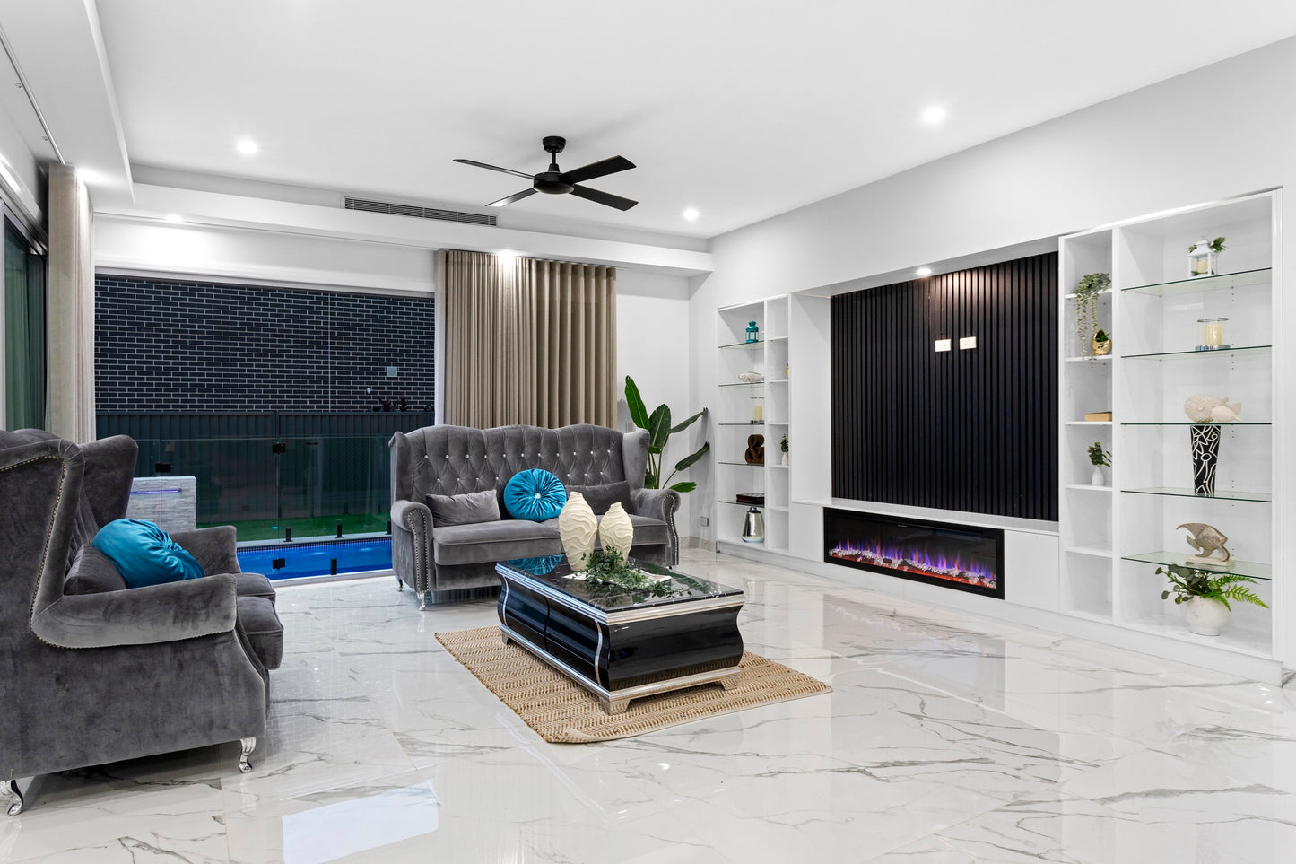 SCHOFIELDS WITH POOL