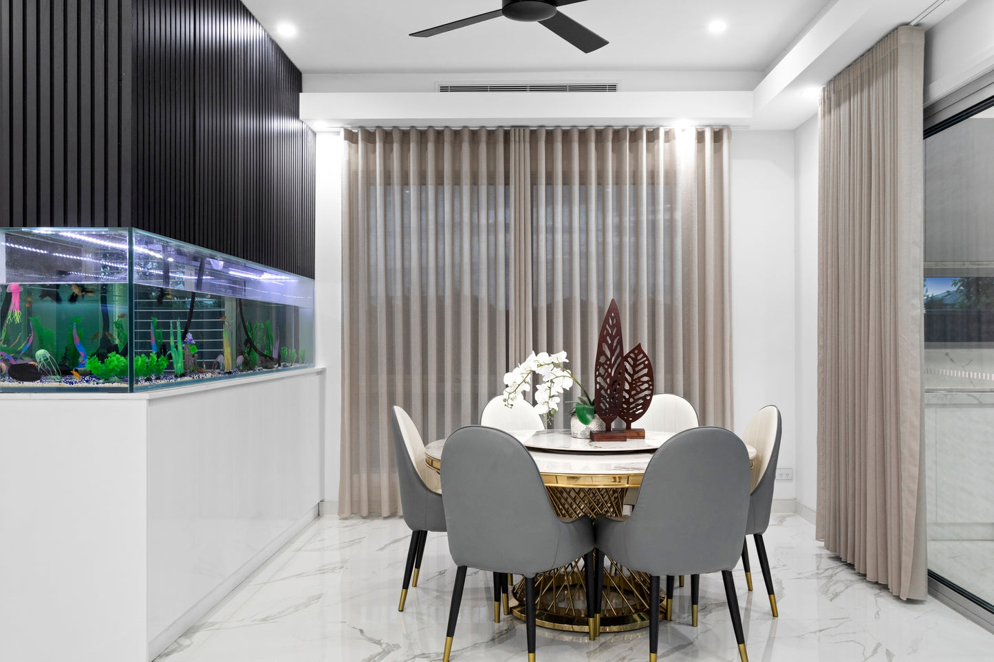 SCHOFIELDS WITH POOL